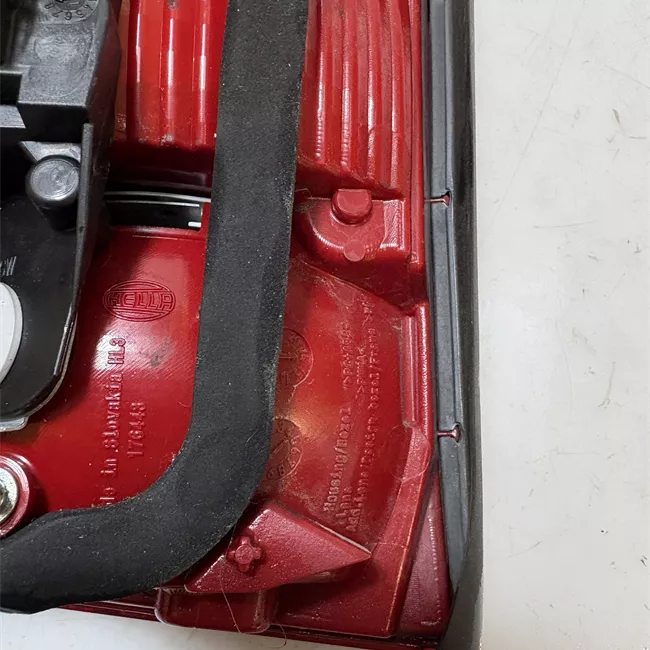 Fanale posteriore parte interno sinistro