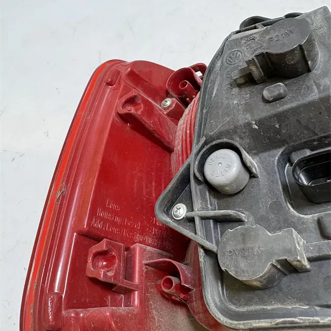 Fanale posteriore parte esterno destro