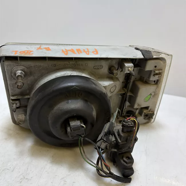 Proiettore destro CARELLO, con correttore fari