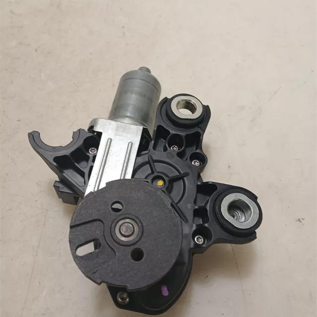 Motorino tergilunotto con lunotto apribile