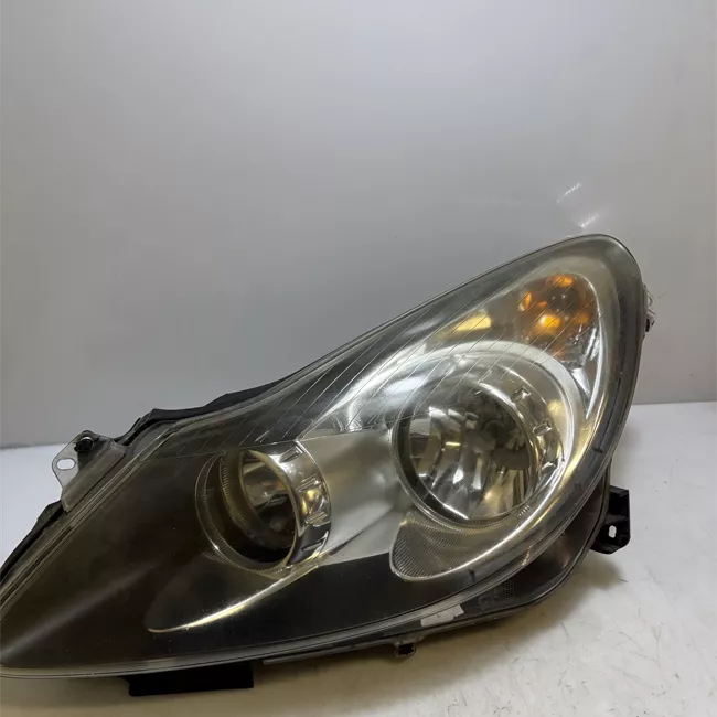 Proiettore sinistro Cromo