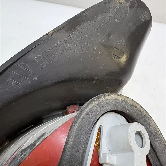 Fanale posteriore sinistro