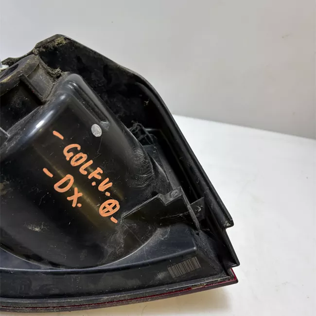 Fanale posteriore parte esterno destro VALEO