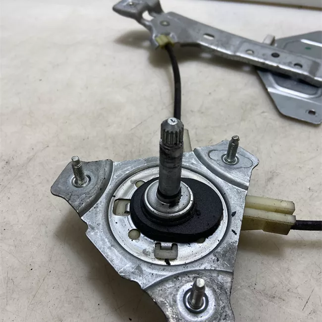 Alzacristallo porta posteriore sinistro