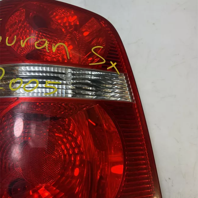 Fanale posteriore sinistro rosso