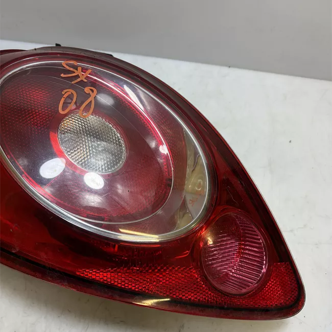 Fanale posteriore sinistro