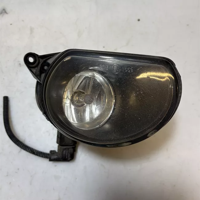 Proiettore fendinebbia destro