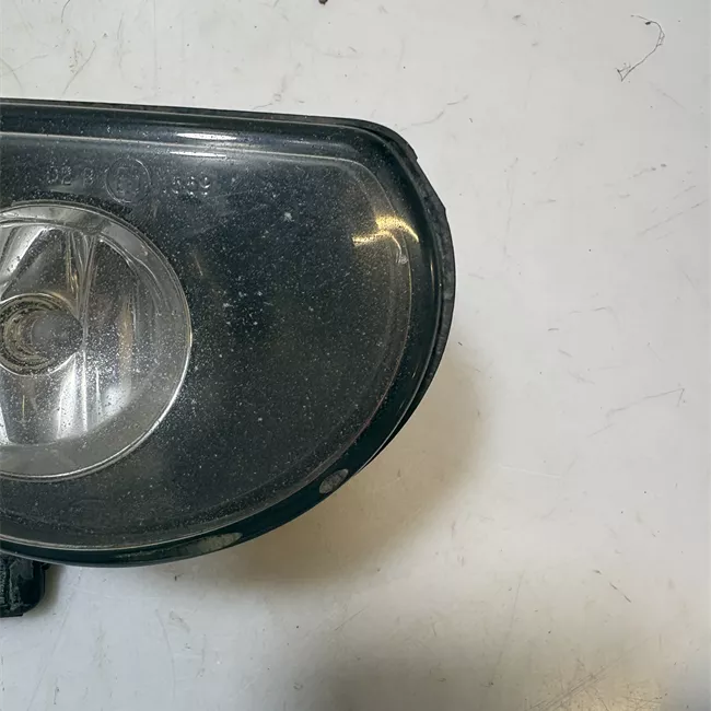 Proiettore fendinebbia destro