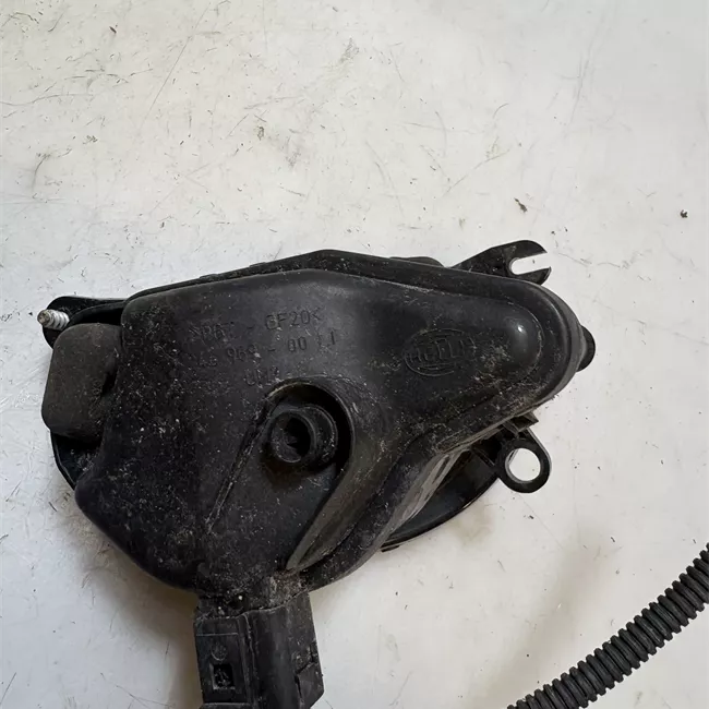 Proiettore fendinebbia sinistro