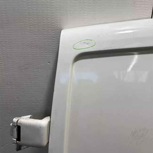 Porta carico posteriore a battente sinistra apert. 180° lamierata