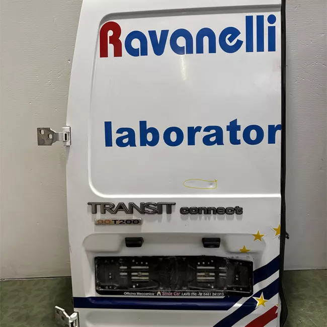 Porta carico posteriore a battente sinistra brac riteg 180°