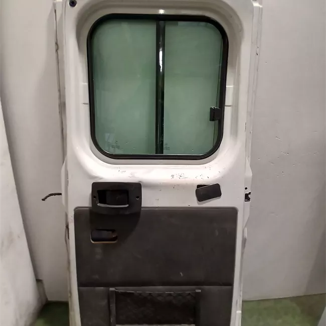 Porta carico posteriore a battente destra