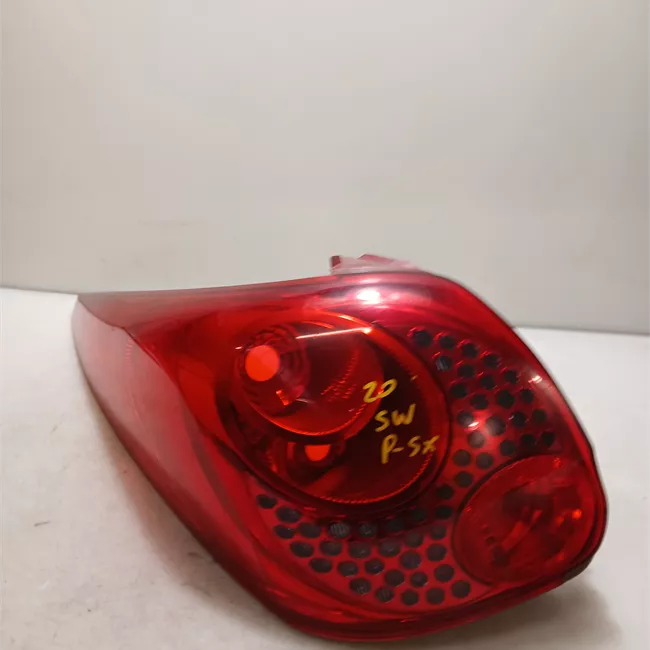 Fanale posteriore sinistro