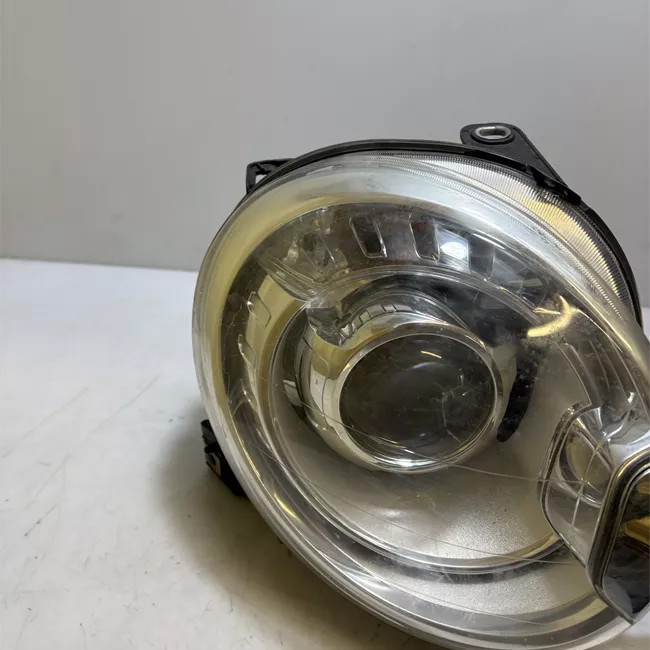 Proiettore destro Xeno