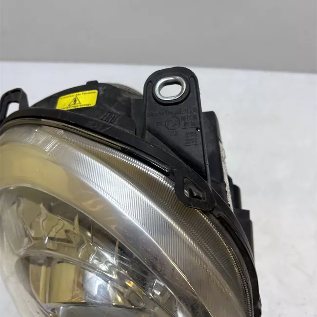 Proiettore destro Xeno