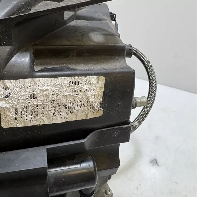 Proiettore destro Xeno