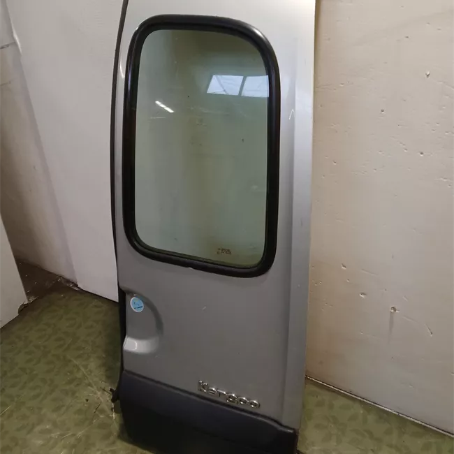 Porta carico posteriore a battente destra