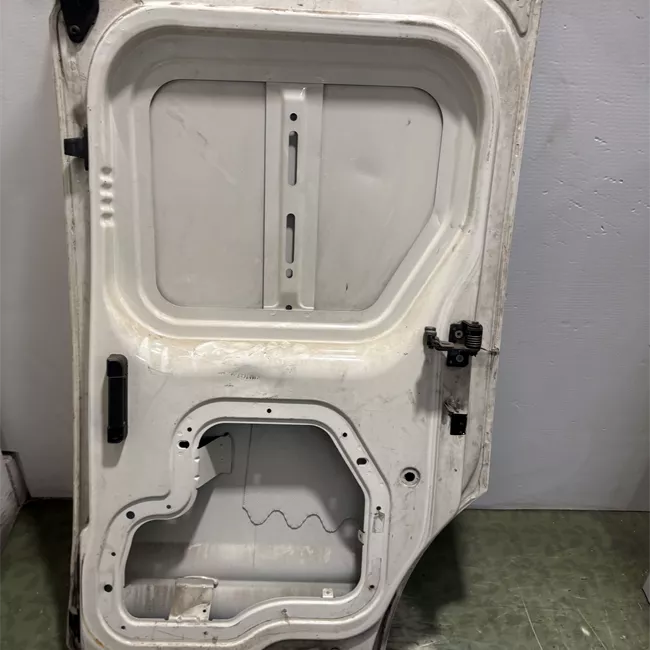 Porta posteriore destra