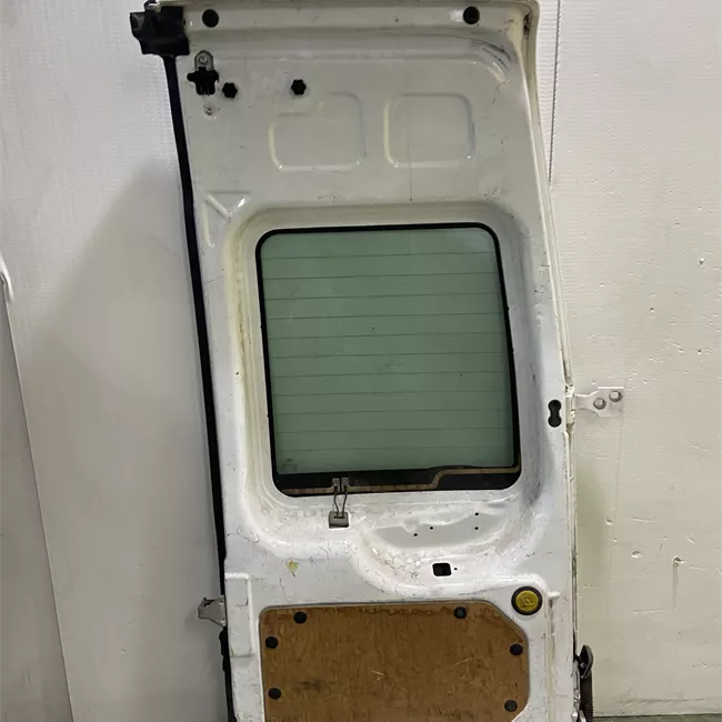 Porta carico posteriore a battente sinistra braccio riteg 270°