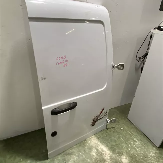 Porta carico posteriore a battente destra braccio riteg 270°