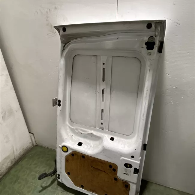 Porta carico posteriore a battente destra braccio riteg 270°