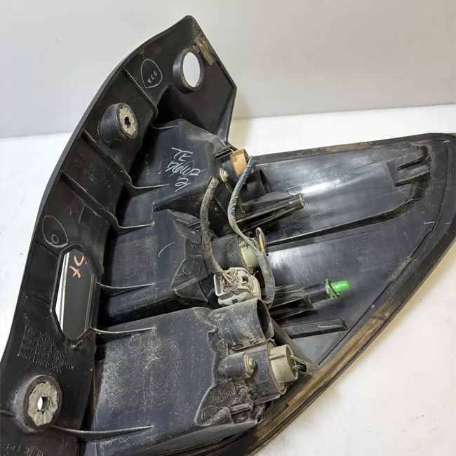 Fanale posteriore sinistro