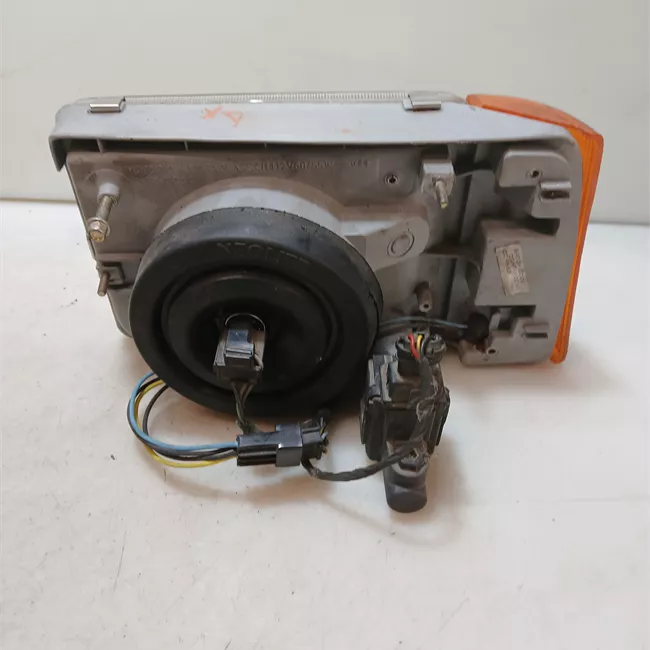 Proiettore destro CARELLO, con correttore fari Arancio