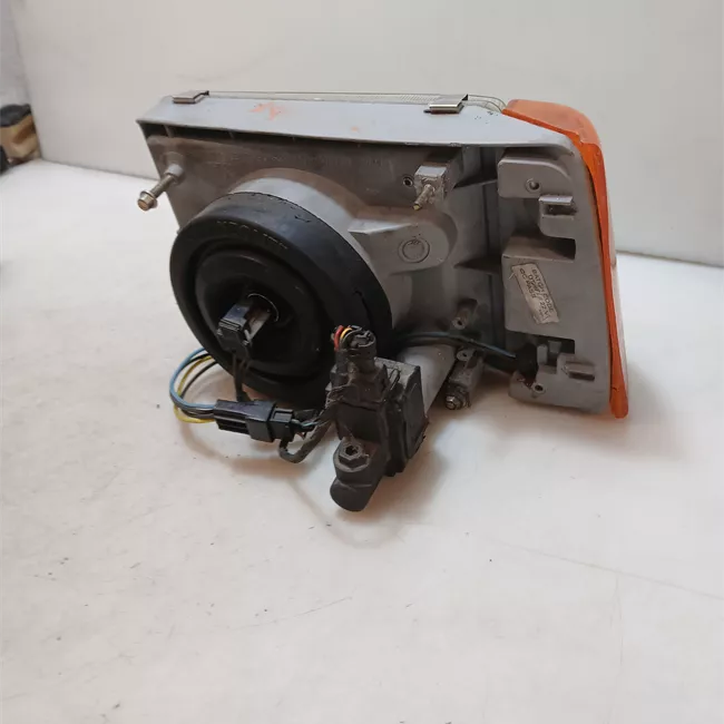 Proiettore destro CARELLO, con correttore fari Arancio