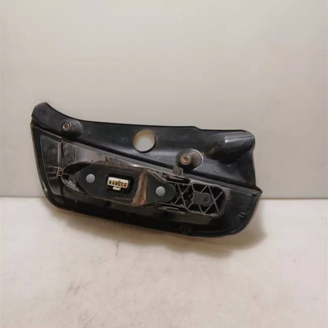 Fanale posteriore sinistro