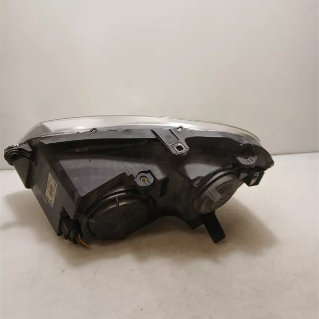 Proiettore destro Valeo