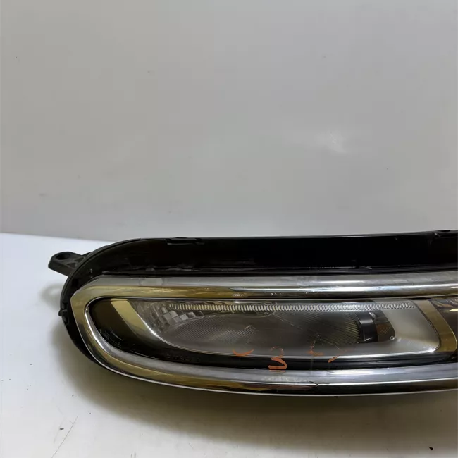 Fanalino anteriore destro