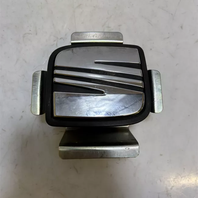 Maniglia portello posteriore nero satinato/cromo lucido