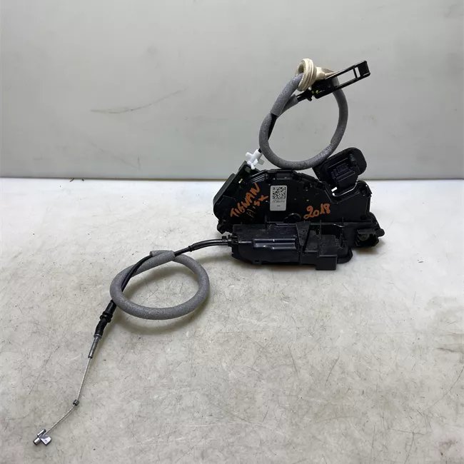 Serratura porta anteriore sinistra