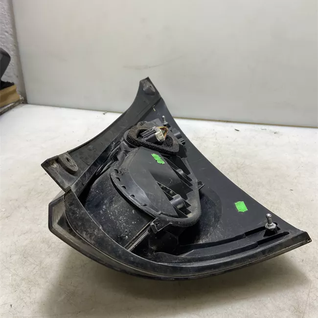 Fanale posteriore sinistro