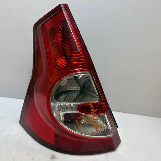 Fanale posteriore sinistro