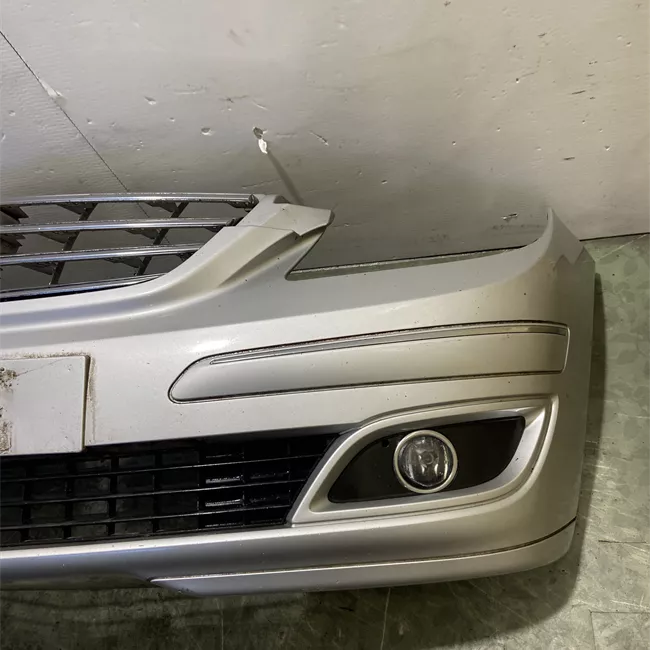 Paraurti anteriore Sport