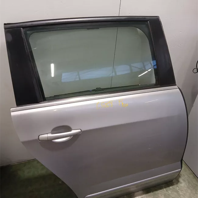 Porta posteriore destra