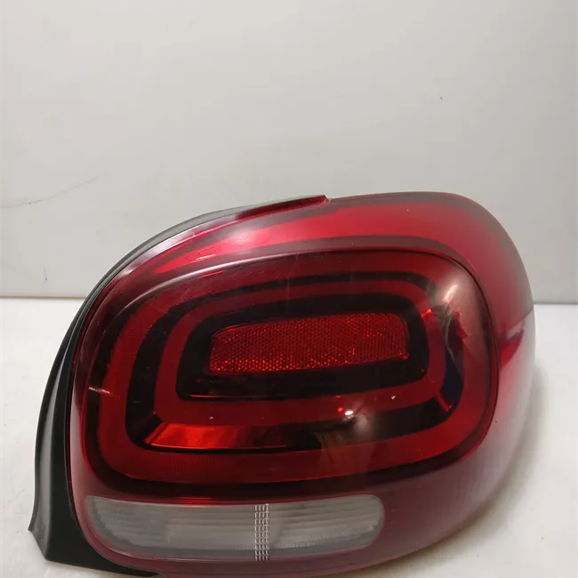 Fanale posteriore destro