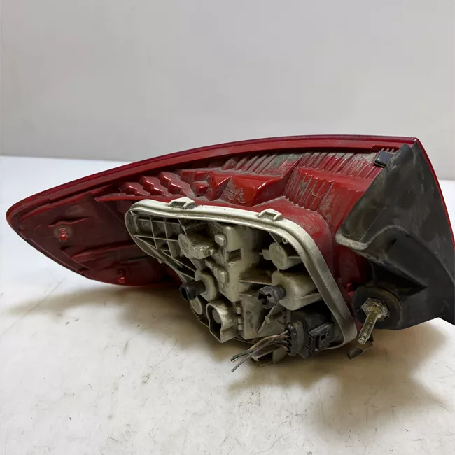 Fanale posteriore parte esterno destro