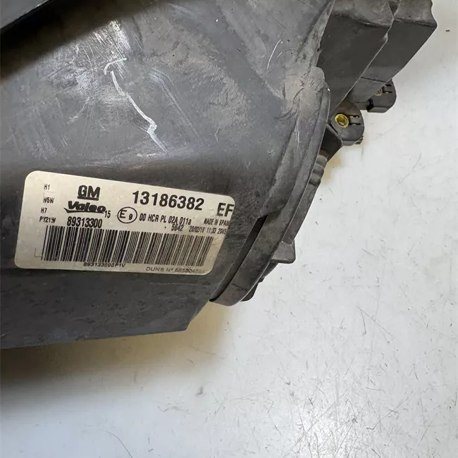 Proiettore destro Cromo