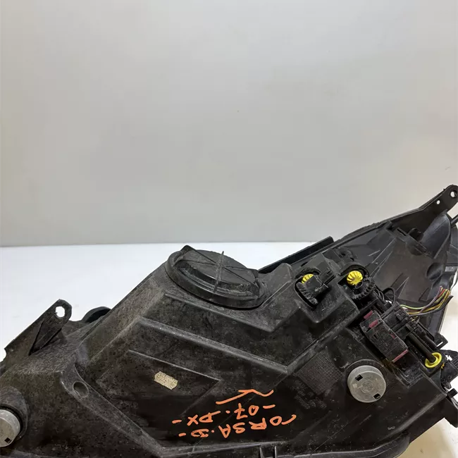 Proiettore destro Cromo