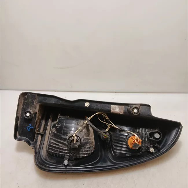 Fanale posteriore sinistro