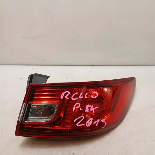 Fanale posteriore parte esterno destro