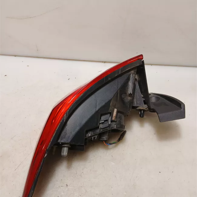 Fanale posteriore parte esterno destro