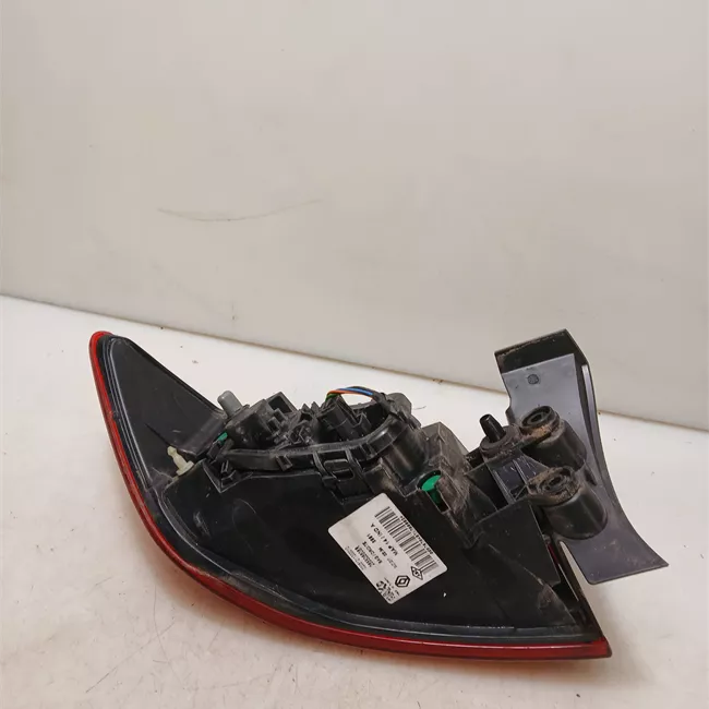 Fanale posteriore parte esterno destro