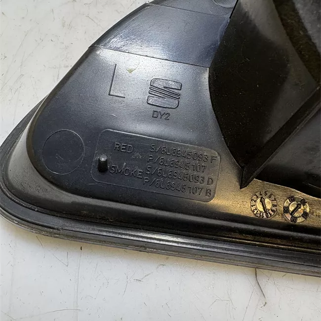 Fanale posteriore parte interno sinistro