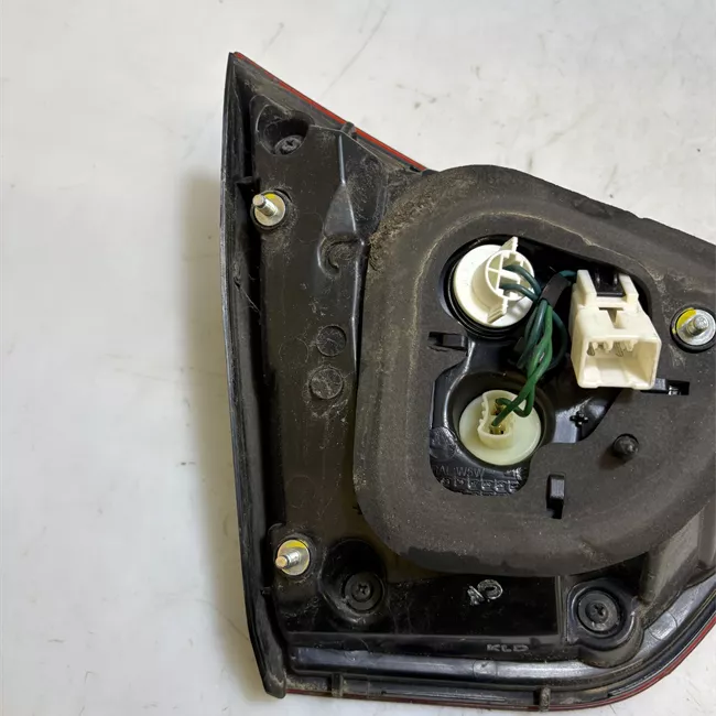 Fanale posteriore parte interno destro