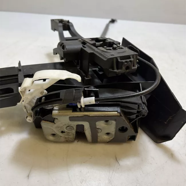 Serratura porta posteriore destra con bloccaggio elettrica