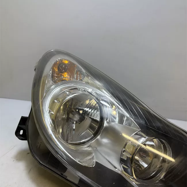 Proiettore destro Cromo