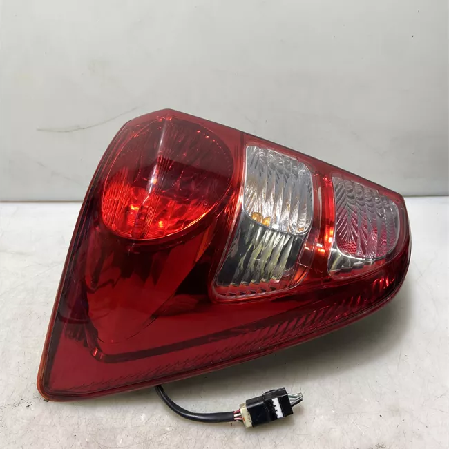 Fanale posteriore sinistro